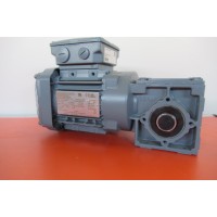98 RPM  0,25 kW Asmaat 20 mm  IE3. UNUSED 